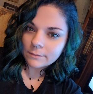 Meet your Posher, Kerri
